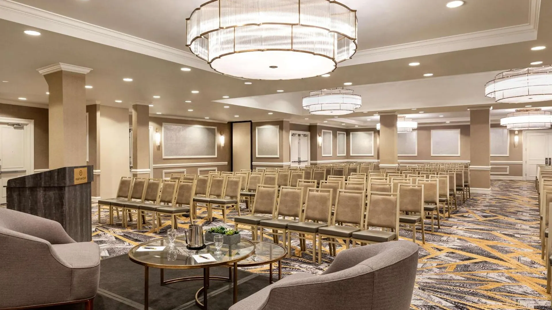 Martinique New York On Broadway, Curio Collection By Hilton Hotel United States