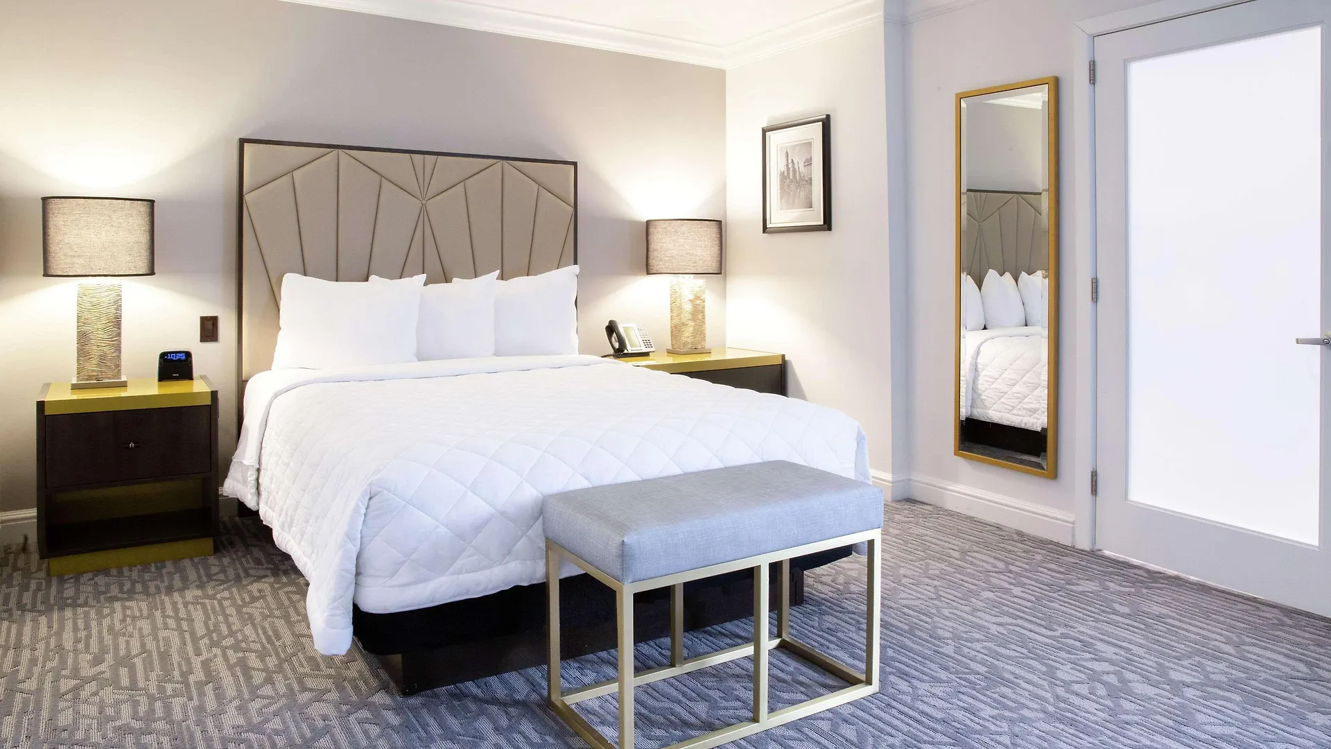 Martinique New York On Broadway, Curio Collection By Hilton Hotel 4*,  United States
