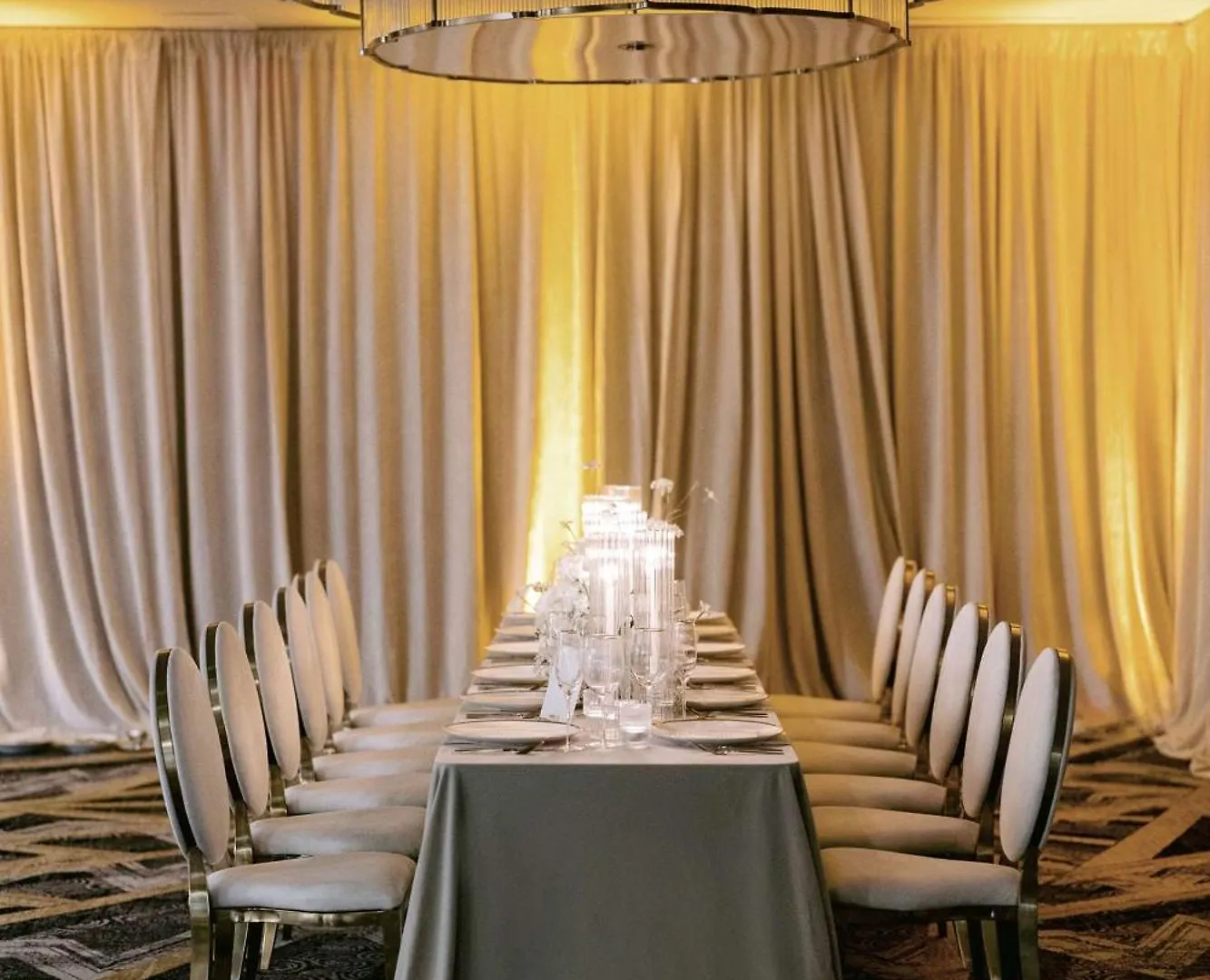 Martinique New York On Broadway, Curio Collection By Hilton Hotel